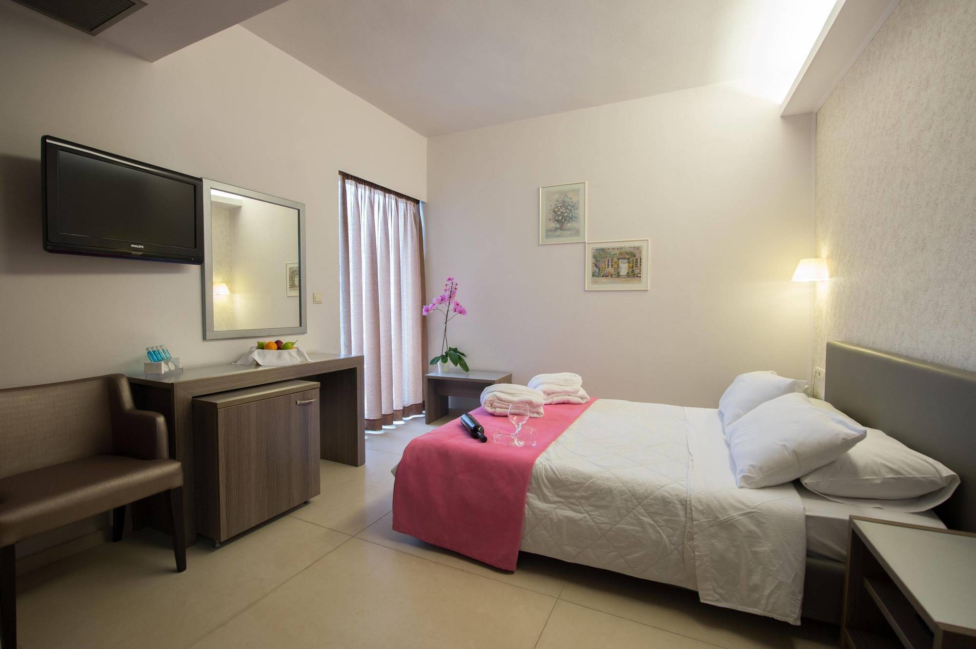 Astron Hotel Ierápetra Екстериор снимка