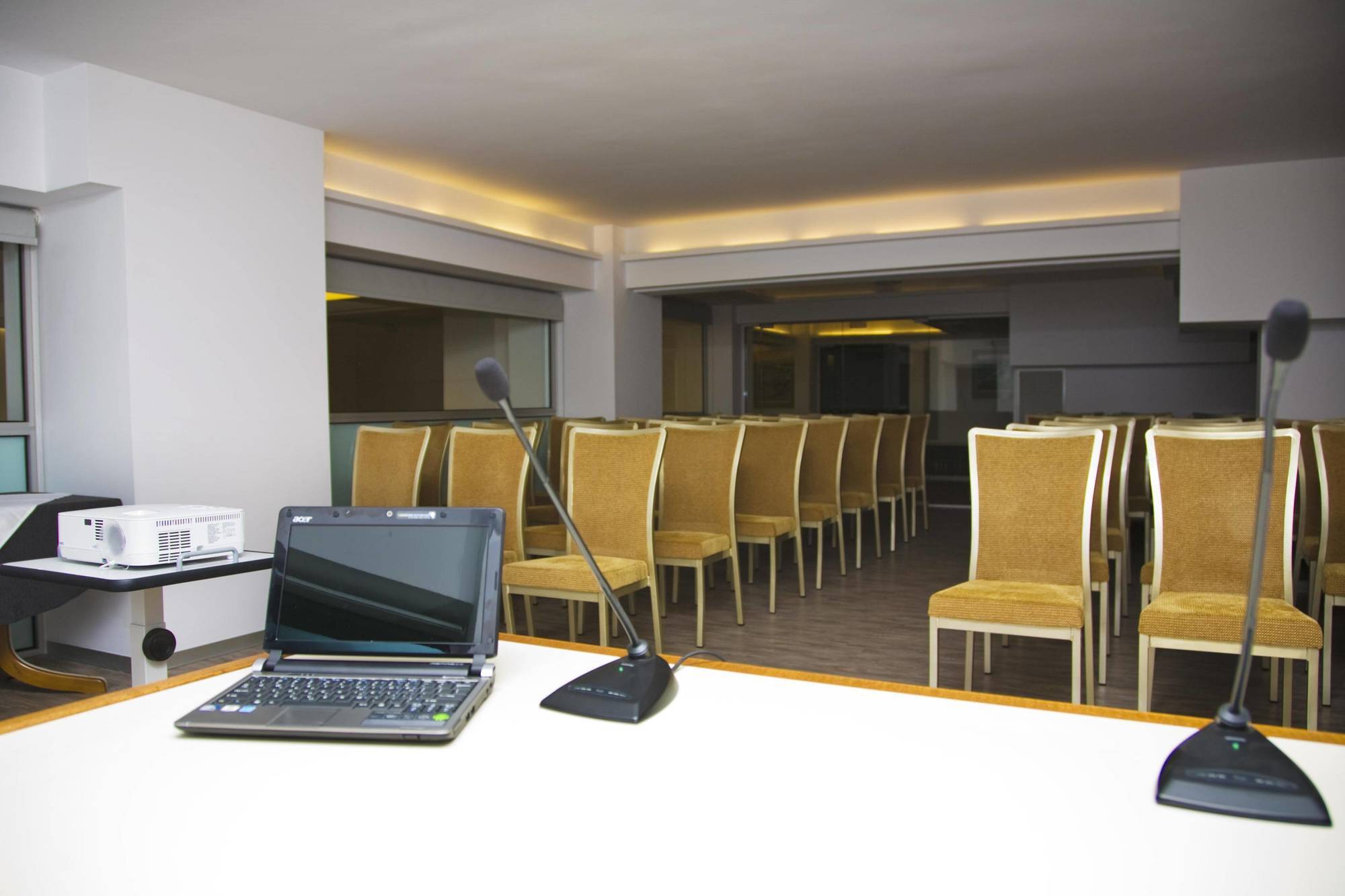 Astron Hotel Ierápetra Екстериор снимка